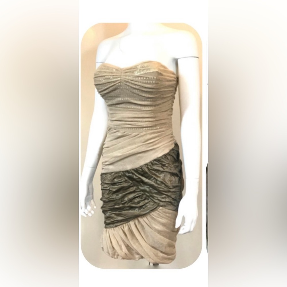 EUC Nicole Miller Size 8 Gold Ruched Strapless Dress